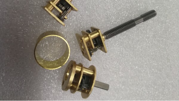 深圳電機(jī)減速器電機(jī)廠(chǎng)家為您揭秘:微型減速電機(jī)圓柱齒輪減速機(jī)結(jié)構(gòu)及特點(diǎn)