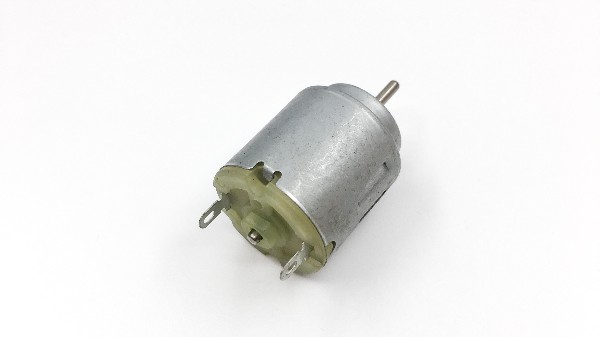 深圳直流無刷電機(jī)廠家為您揭秘:手持小風(fēng)扇微型直流電機(jī)